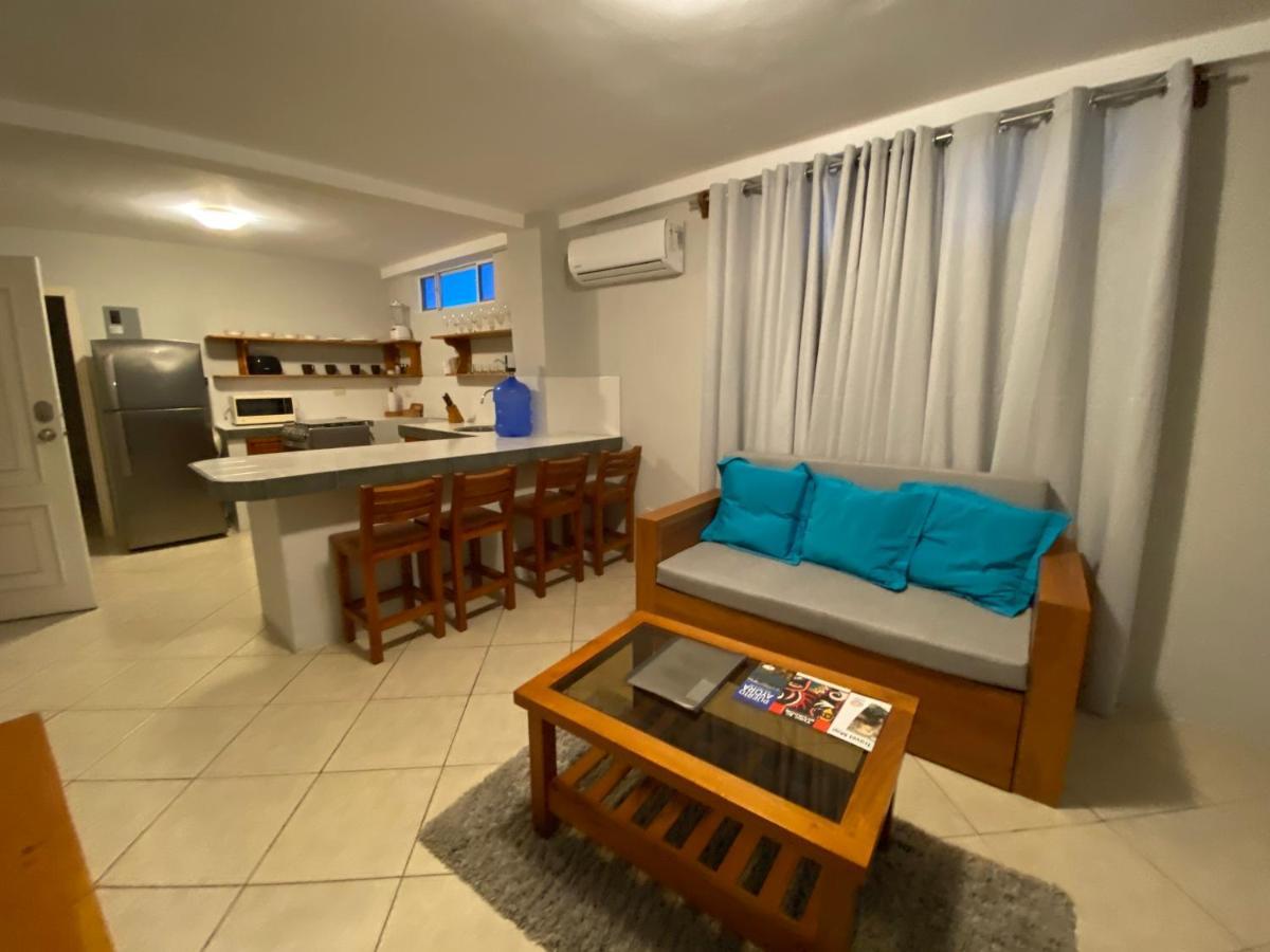 Torre Mar Galapagos Boutique Suites Puerto Ayora  Eksteriør billede
