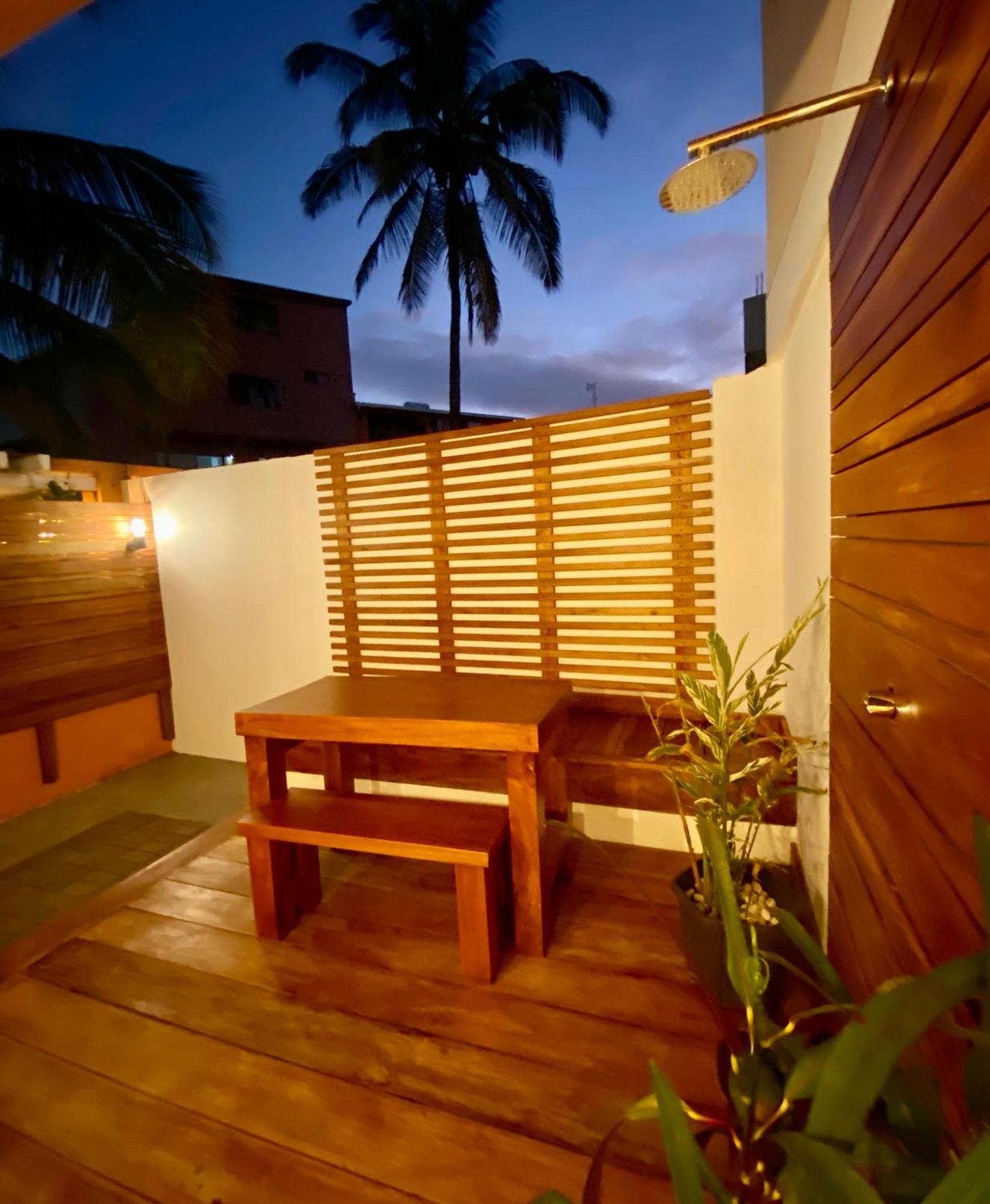 Torre Mar Galapagos Boutique Suites Puerto Ayora  Eksteriør billede