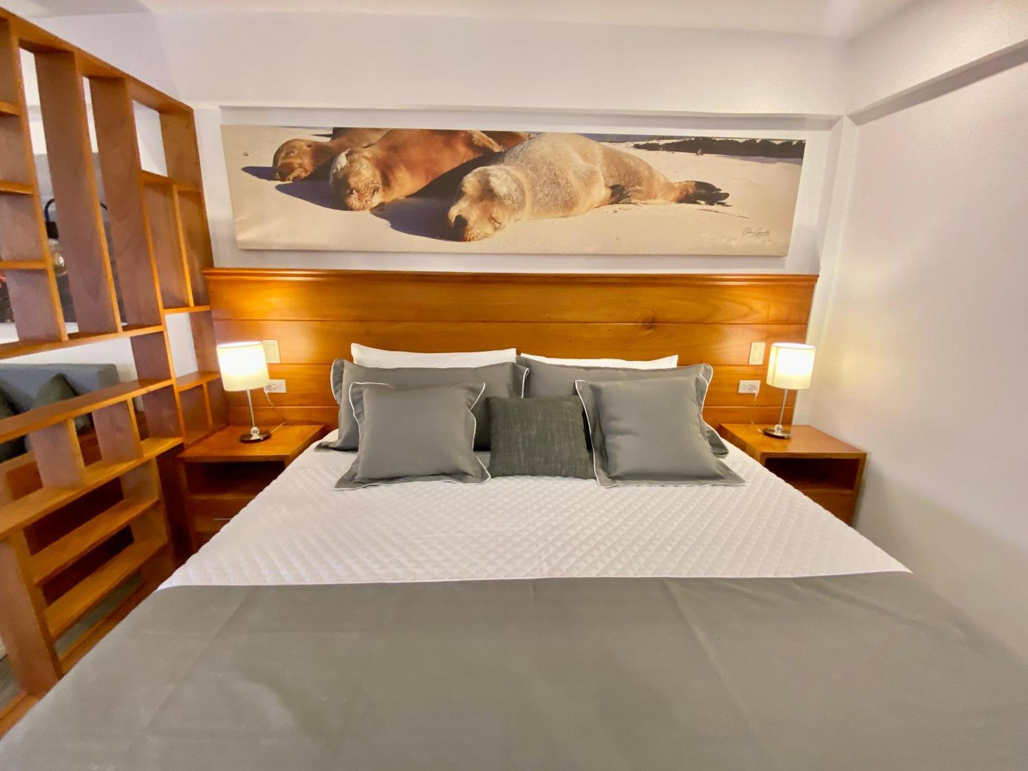 Torre Mar Galapagos Boutique Suites Puerto Ayora  Eksteriør billede