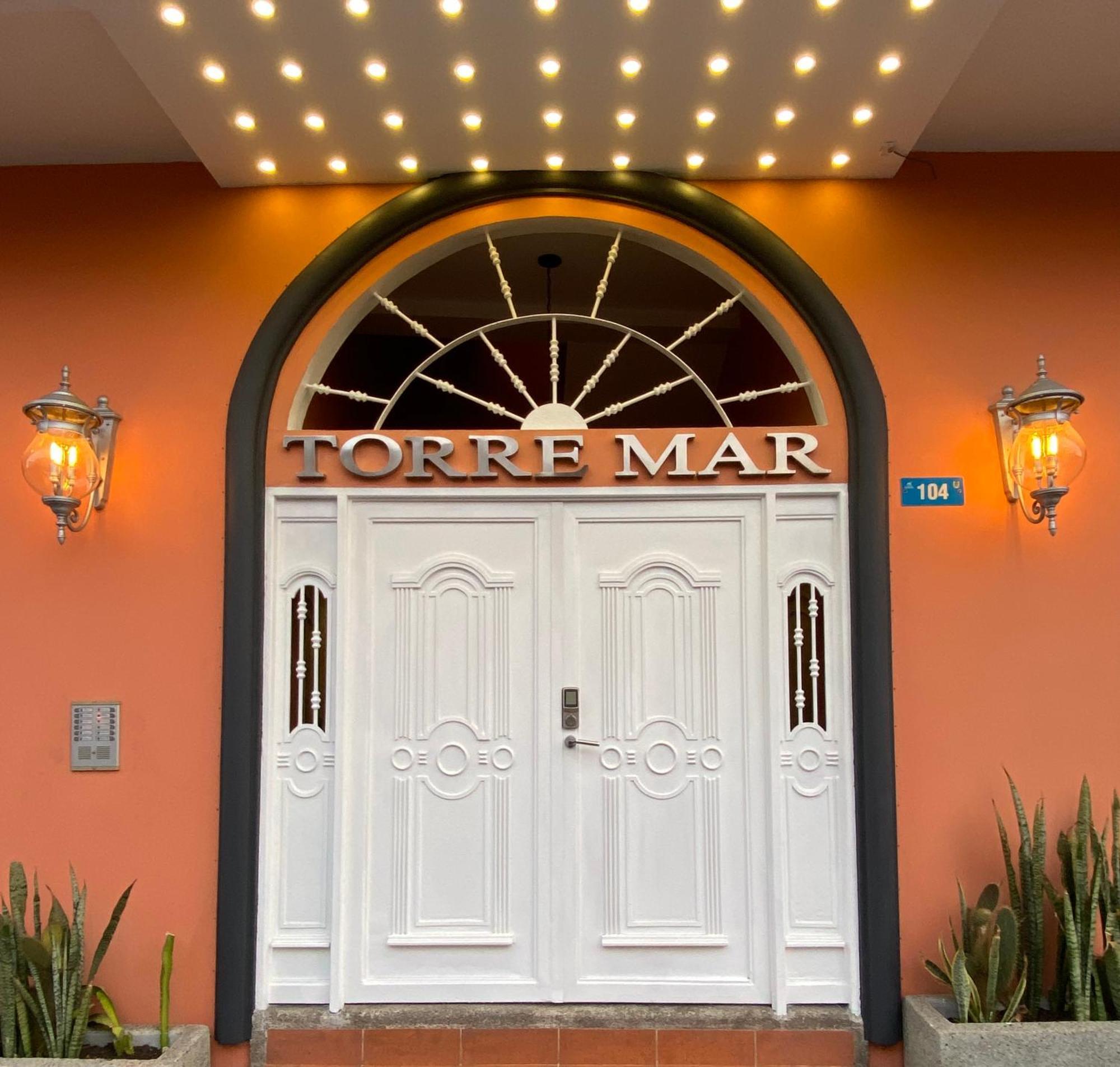 Torre Mar Galapagos Boutique Suites Puerto Ayora  Eksteriør billede