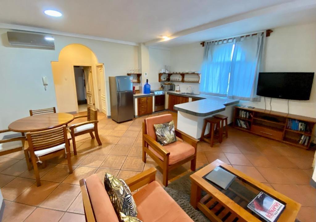 Torre Mar Galapagos Boutique Suites Puerto Ayora  Eksteriør billede