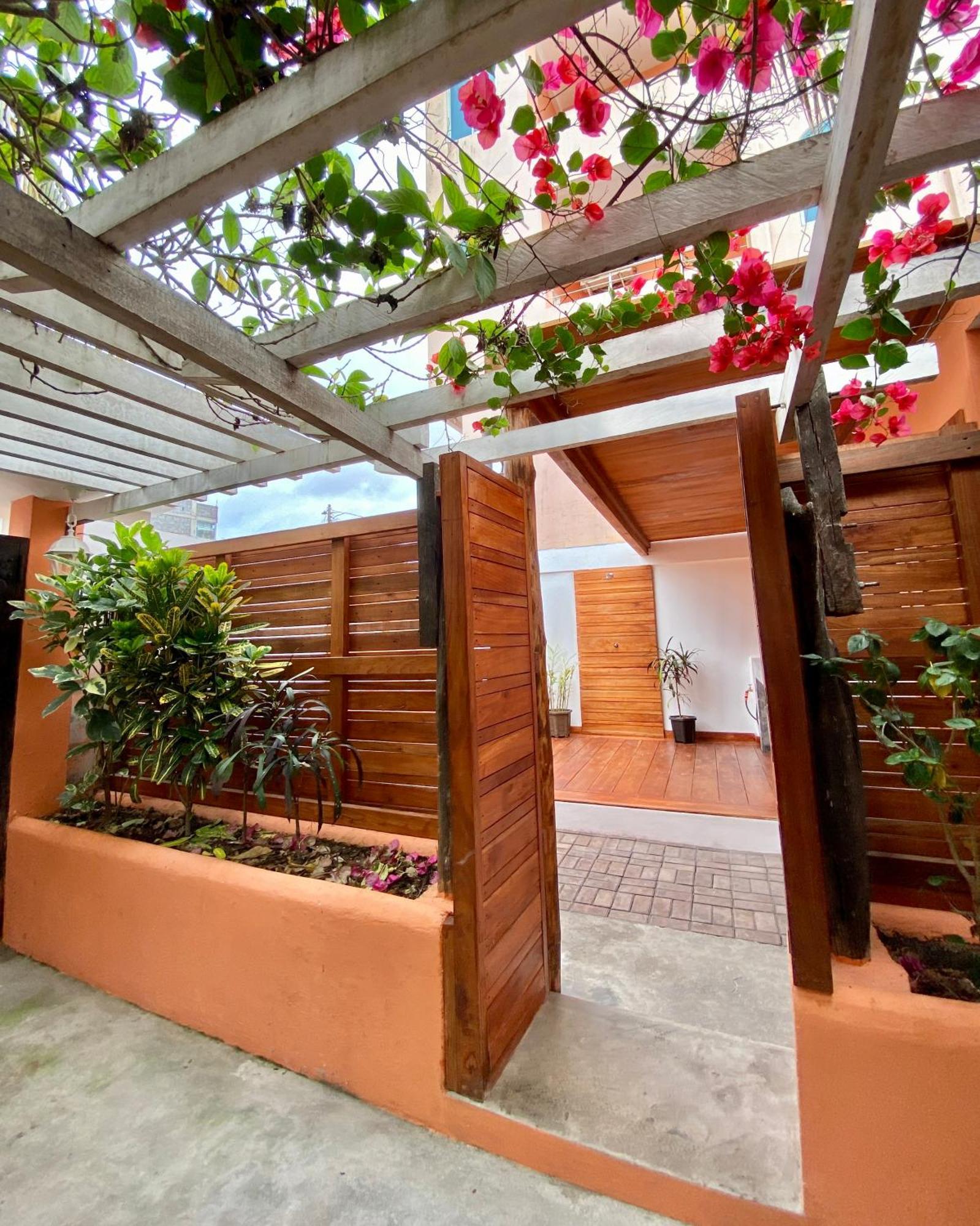 Torre Mar Galapagos Boutique Suites Puerto Ayora  Eksteriør billede