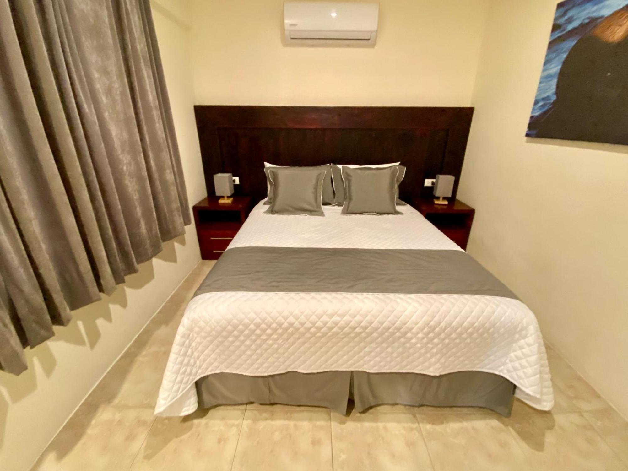 Torre Mar Galapagos Boutique Suites Puerto Ayora  Eksteriør billede